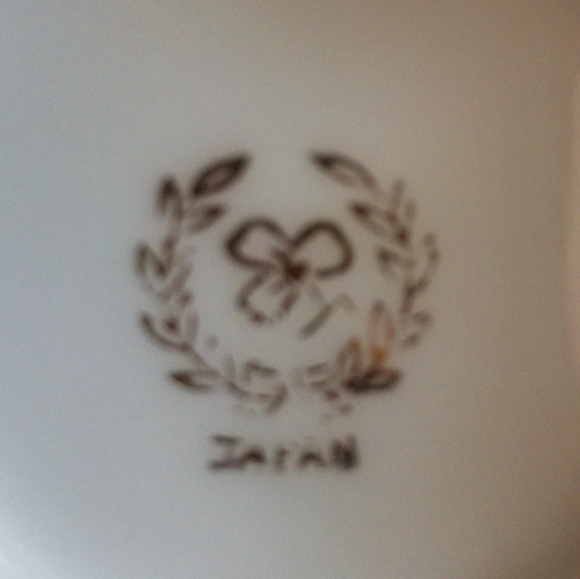 Japan Creamer Pitcher - Picture 3 of 3